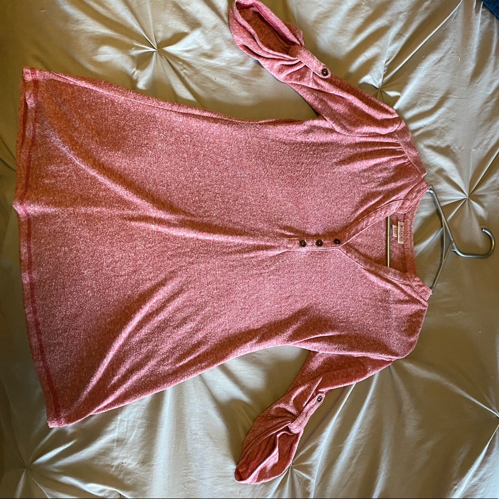 Women’s 3/4 Henley shirt size XS